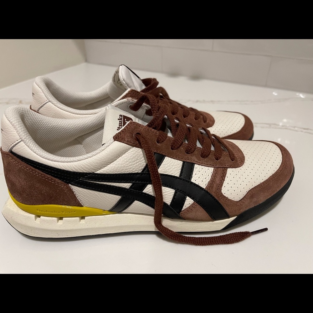 NEW Onitsuka Tiger Ultimate 81 EX Size 11 Mens